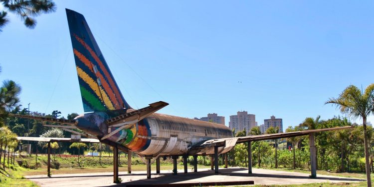 Veja imagens inéditas por dentro do famoso avião de Taguatinga