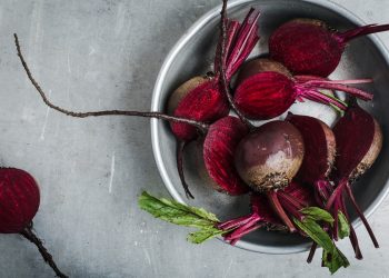 Não costuma comer beterraba? Veja por que mudar isso hoje mesmo