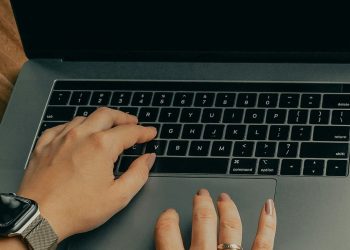 TRT mantém decisão que garante reembolso de curso a empregado demitido