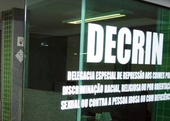 Ex torra R$ 4 milhões de servidor do Senado com defiência em festas