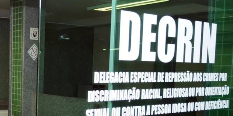 Ex torra R$ 4 milhões de servidor do Senado com defiência em festas