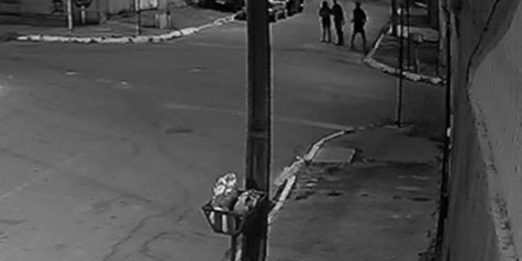 Adolescente de 13 anos é apreendido por matar homem espancado no DF