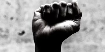 “Cabelo de bucha”: DF teve 706 registros de injúria racial em 2024