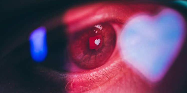 Expor tristeza nas redes sociais ajuda ou atrapalha a saúde mental?