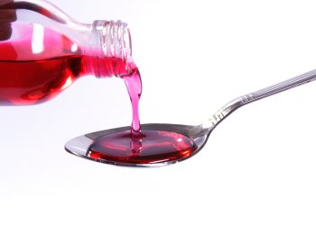 Remédio comum para tosse pode retardar demência causada pelo Parkinson