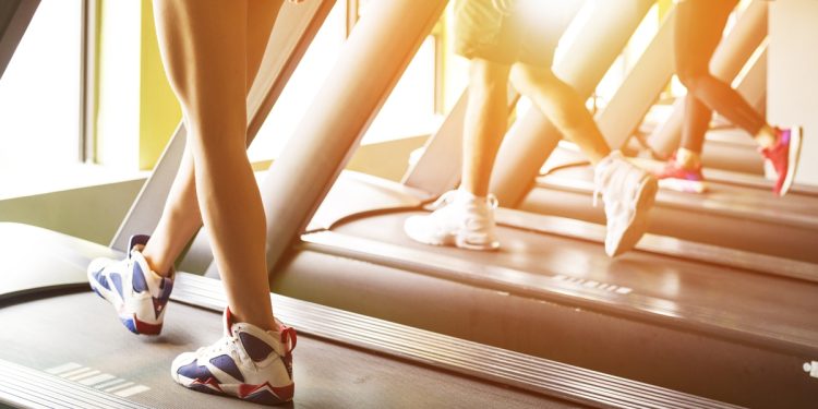 Você e o seu par querem emagrecer juntos? Nutricionista ensina 4 dicas