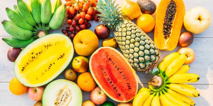 Saiba qual fruta pode ajudar o seu sono se consumida antes de dormir