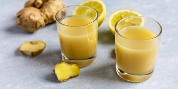 Shot matinal de limão pode prejudicar os dentes. Saiba como consumir