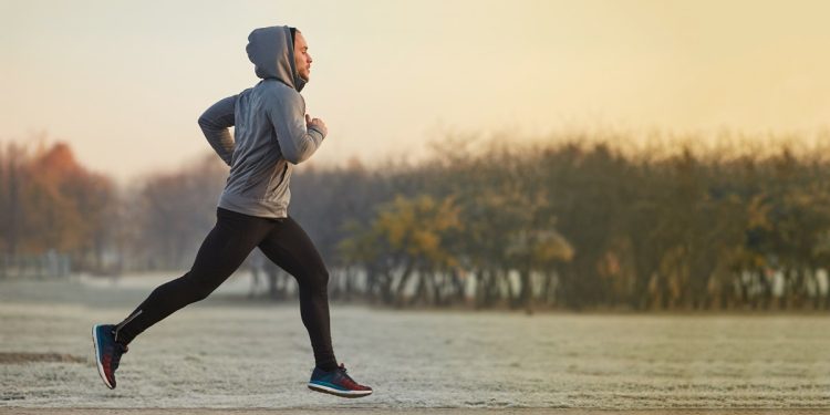 Treinar no frio: 8 dicas para manter a rotina de exercício no inverno