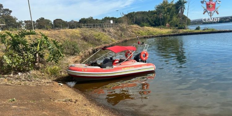 Corpo de mulher é encontrado boiando no Lago Paranoá