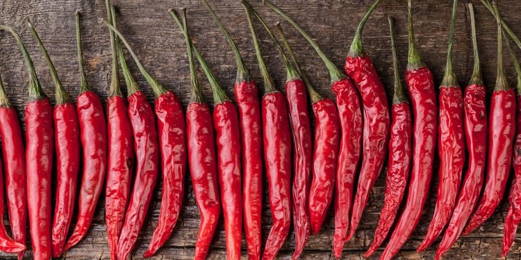 Comida apimentada protege coração e cérebro, sugere estudo