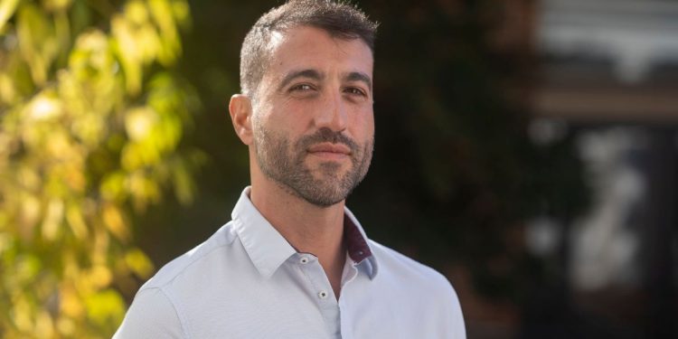 As Big Techs lucram com o ódio nas redes, diz David Nemer