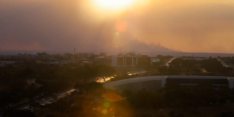 Com 8% de umidade, DF segue sem previsão de chuva nos próximos dias