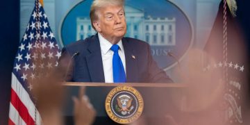 EUA: Trump parece estar planejando um golpe para as eleições legislativas de 2026