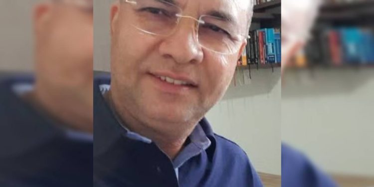 Procurador-geral é executado com tiro na cabeça ao andar com cachorro