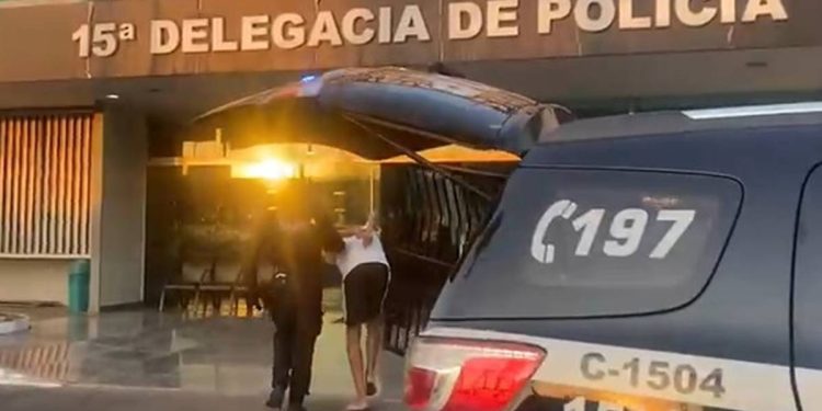 Foi para o brejo: “Sapão” usa depósito para tráfico e é preso no DF