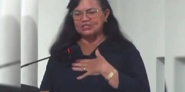 “Merece apanhar”: vereadora defende violência contra mulher em sessão