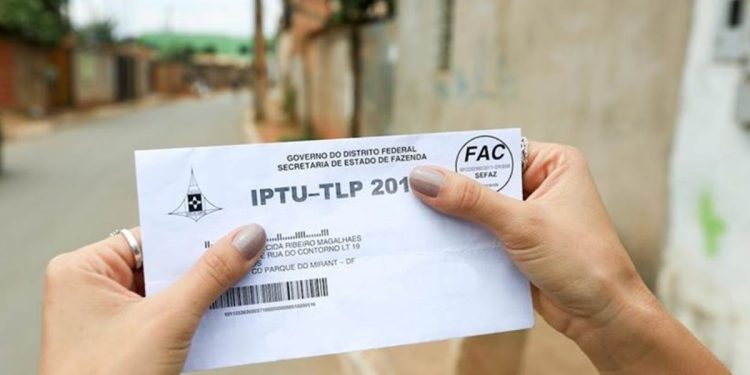 GDF oferece descontos para pagar IPTU, IPVA e TLP em atraso; confira