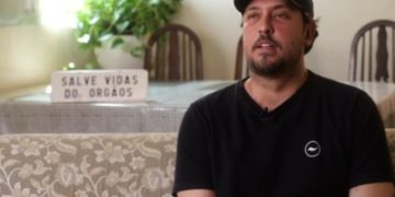 Homem passa por transplante raro para receber 5 órgãos do mesmo doador