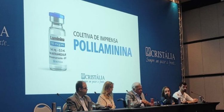 Tratamento brasileiro devolve movimento a pessoas com lesão na medula