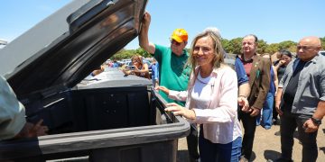 GDF entrega contêineres e inaugura regional da Novacap em Ceilândia