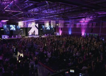 Projeto quer vetar manifestação partidária de artistas em eventos com recursos públicos
