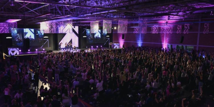 Projeto quer vetar manifestação partidária de artistas em eventos com recursos públicos