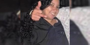 Quem era a jovem que gritou “eu te amo” antes de morrer com o namorado