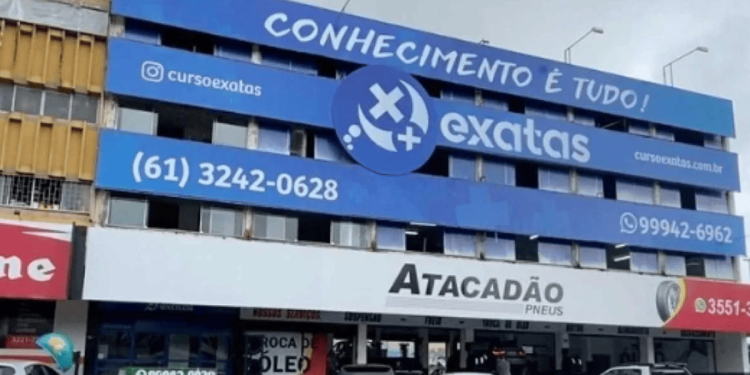 Cursinho fechado às vésperas de vestibular terá que indenizar alunos