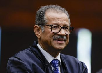 Sebastião Coelho confirma candidatura ao Senado em 2026 pelo Novo