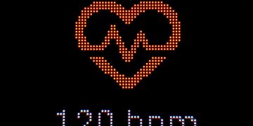 Síndrome do coração de feriado: condição pode causar arritmia e AVC