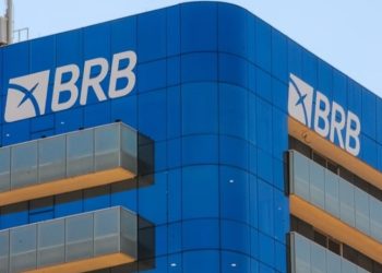 Gerente sênior do BRB, investigado por lavagem de dinheiro, desviou recursos do banco
