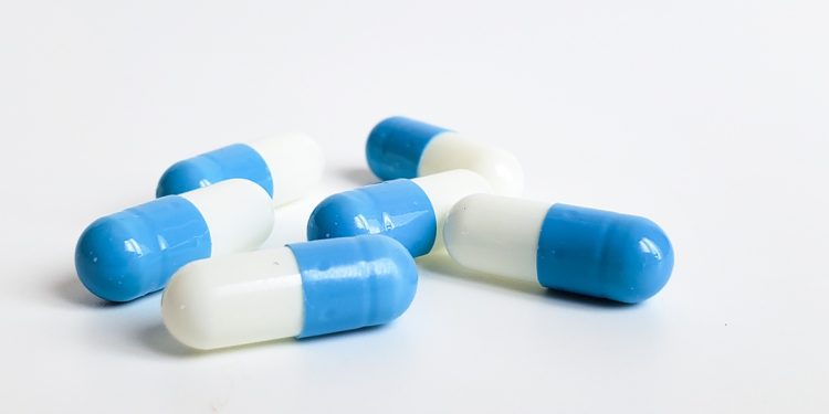 É possível substituir o omeprazol com segurança? Médicas explicam