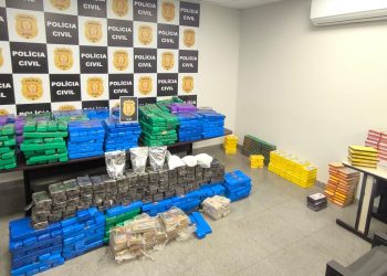 PCDF apreende quase uma tonelada de drogas em depósito em Formosa