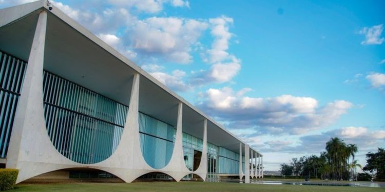 Conplan autoriza instalação de placas solares no Palácio da Alvorada