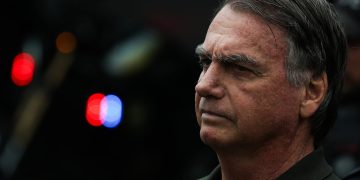 Jair Bolsonaro é preso preventivamente pela Polícia Federal em Brasília