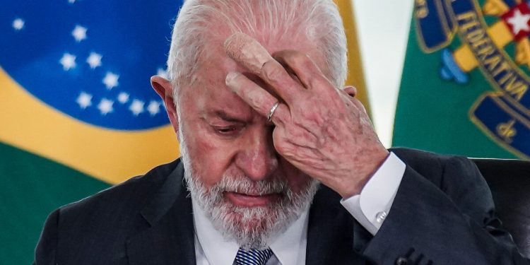 Punitivismo não resolve: analistas criticam lei sobre crime organizado sancionada por Lula
