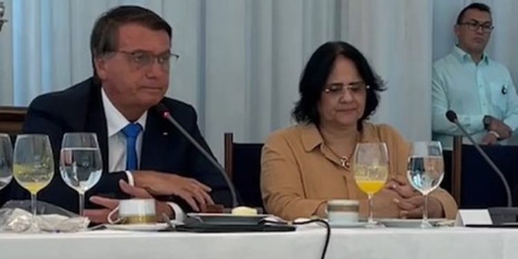Damares desabafa após prisão de Bolsonaro e defende anistia
