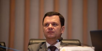 STF decide manter ex-ministro de Bolsonaro na Papudinha