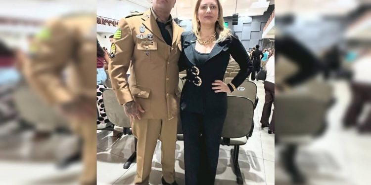 Saiba qual foi o último post de PM e advogada antes de serem presos