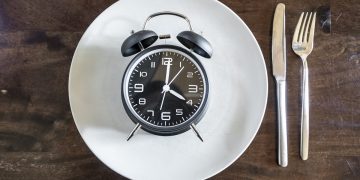 Por que o jejum não “limpa” seu corpo, nem ajuda a curar o câncer