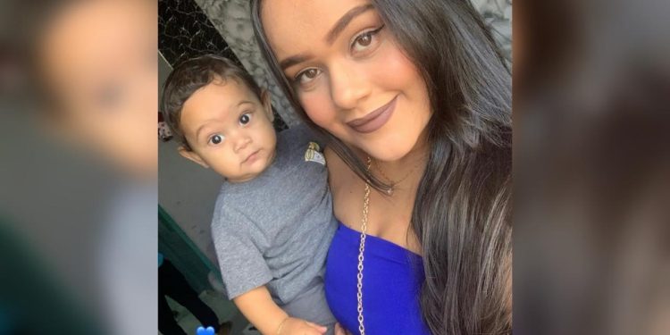 Jovem de 23 anos descobre gravidez de 5 meses ao sentir sintoma comum