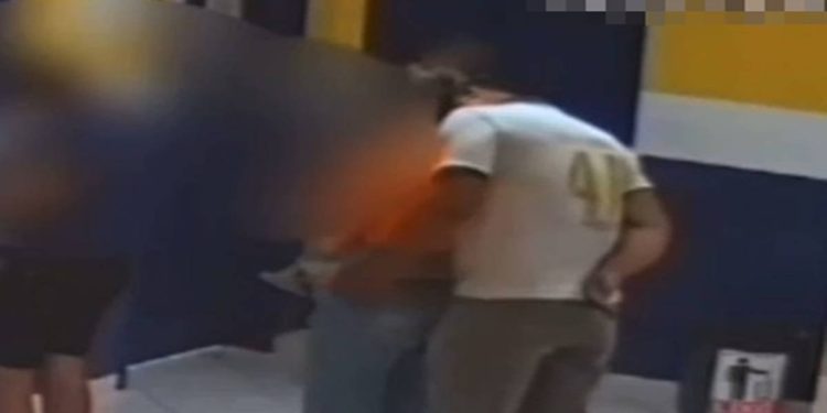 Homem que encoxou e lambeu pescoço de mulher em posto de saúde é preso