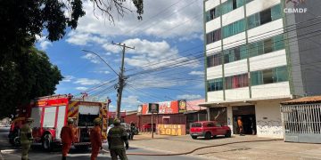 Prédio é evacuado durante incêndio no DF e criança fica ferida