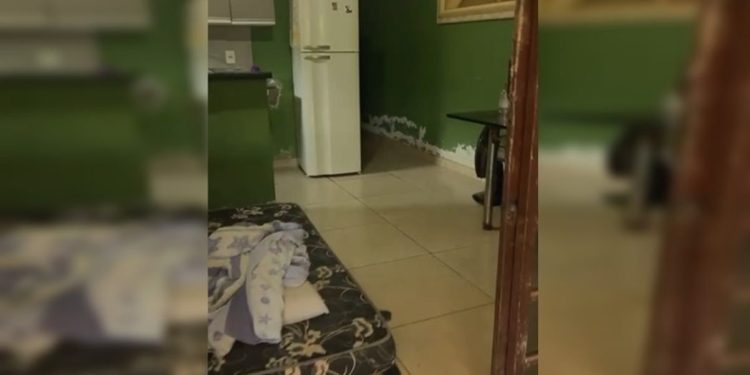 Menina morta enforcada por madrasta não queria voltar para casa do pai