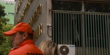 Explosão na Esplanada dos Ministérios: uma servidora segue internada