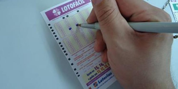 Lotofácil: aposta feita em Águas Lindas de Goiás fatura R$ 1,3 milhão