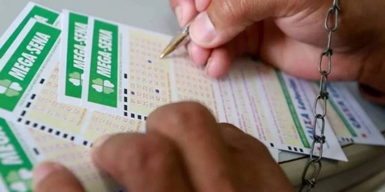 Mega-Sena: aposta feita no Paranoá acerta a quina e fatura R$ 50 mil