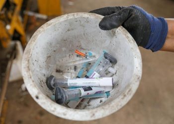 Mais de 1 tonelada de canetas emagrecedoras são recolhidas no DF