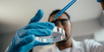 Retrospectiva: como a medicina avançou em 2025 apesar dos desafios